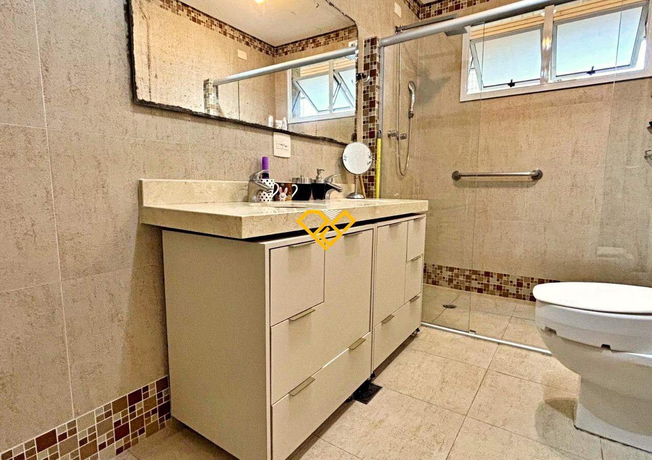 Apartamento à venda no Gonzaga: Wc suíte 1