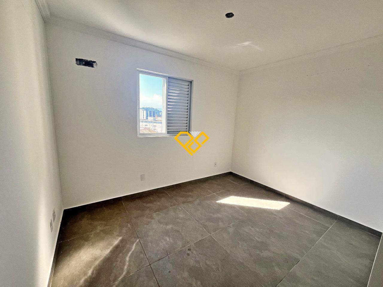 Apartamento à venda no Macuco: Dormintório 2