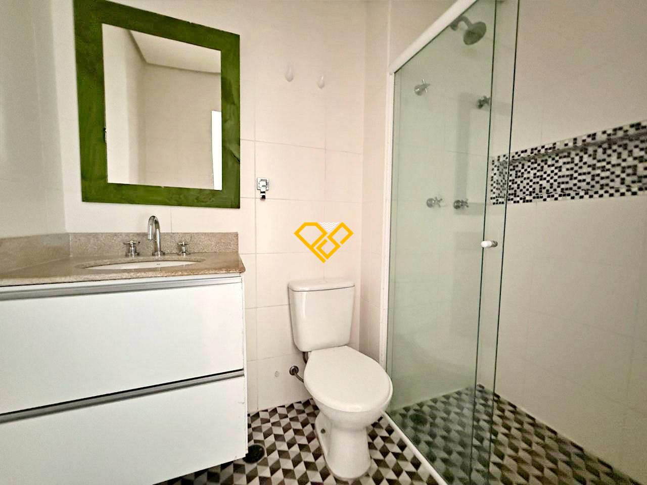 Apartamento à venda no Ponta da Praia: Wc social