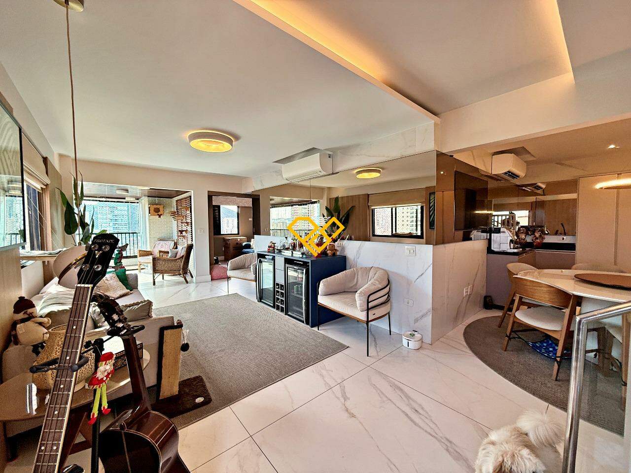 Cobertura à venda no Pompéia: Sala Inferior