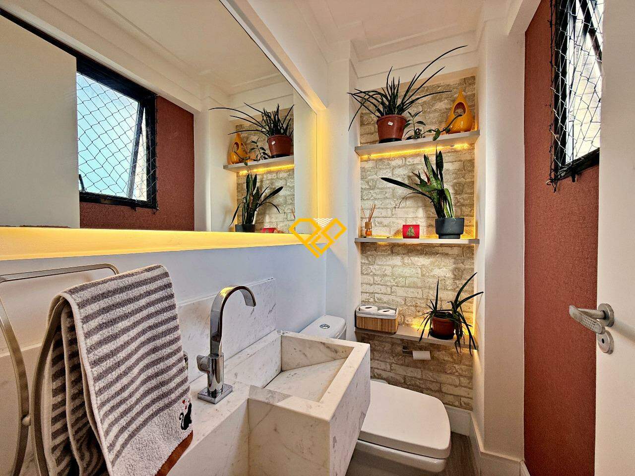 Cobertura à venda no Pompéia: Lavabo Piso Inferior