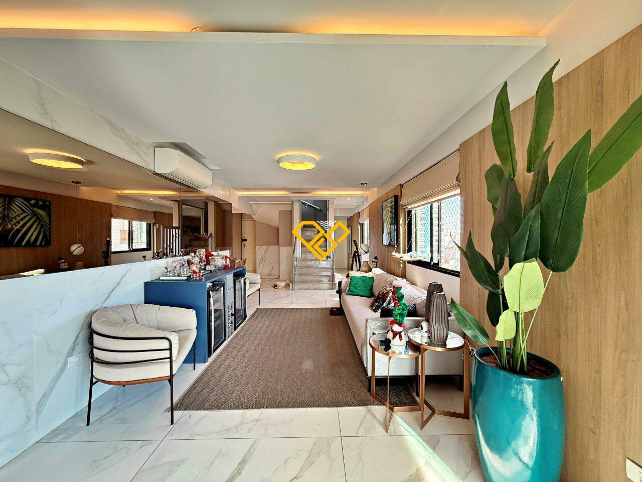 Cobertura à venda no Pompéia: Sala Inferior