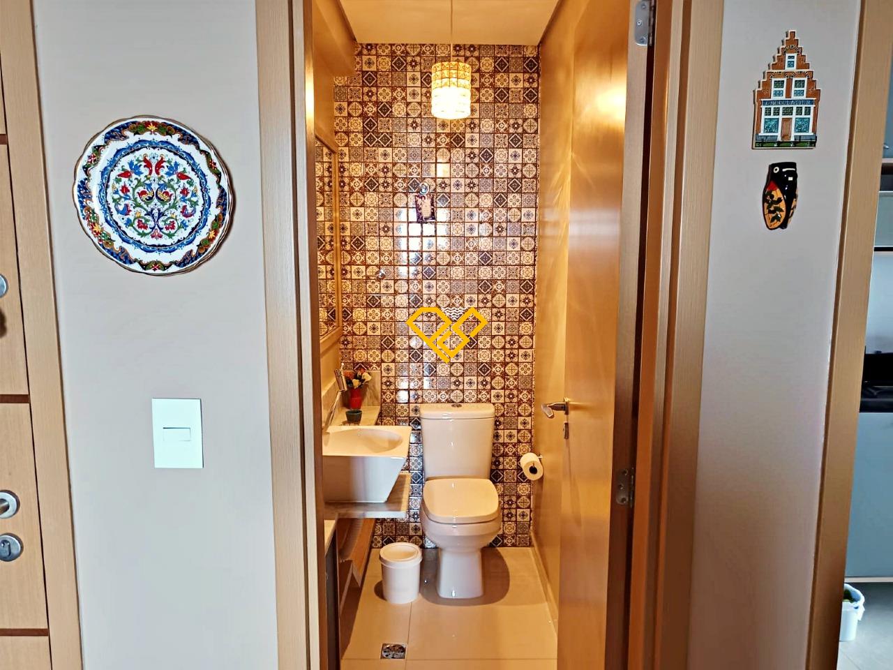 Apartamento à venda no Boqueirão: Lavabo