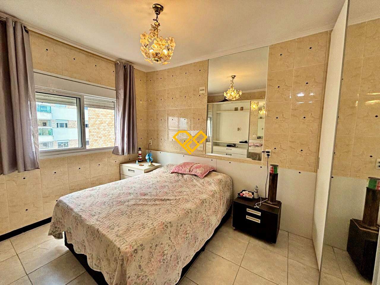 Apartamento à venda no Ponta da Praia: Dormitório 1 - suíte