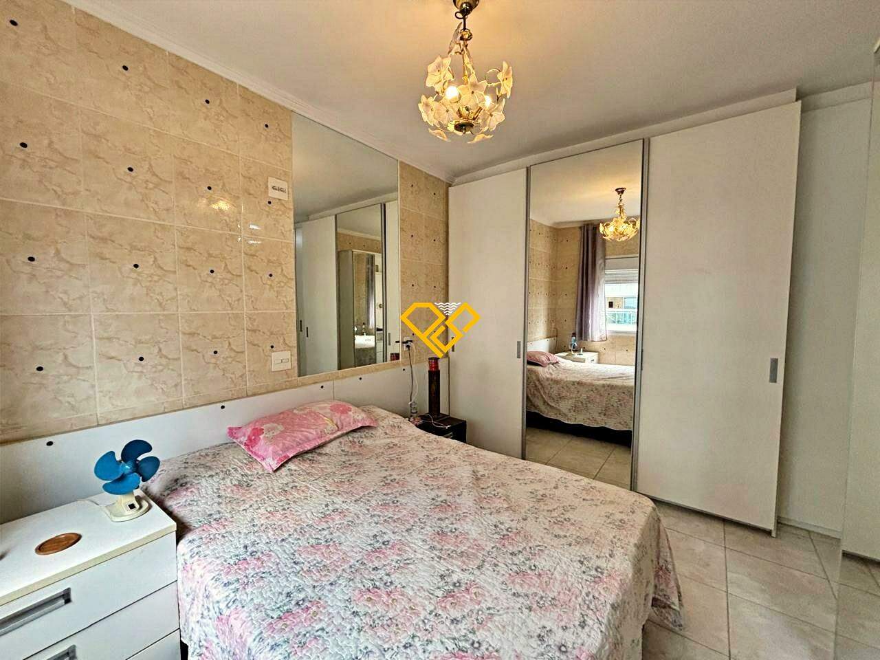 Apartamento à venda no Ponta da Praia: Dormitório 1 - suíte