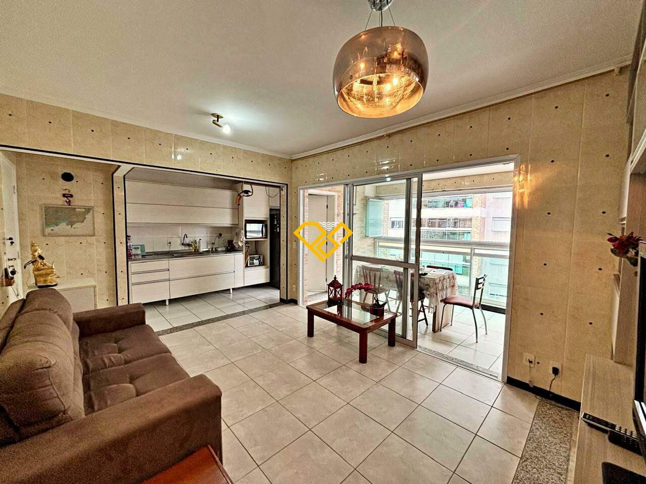 Apartamento à venda no Ponta da Praia: Sala
