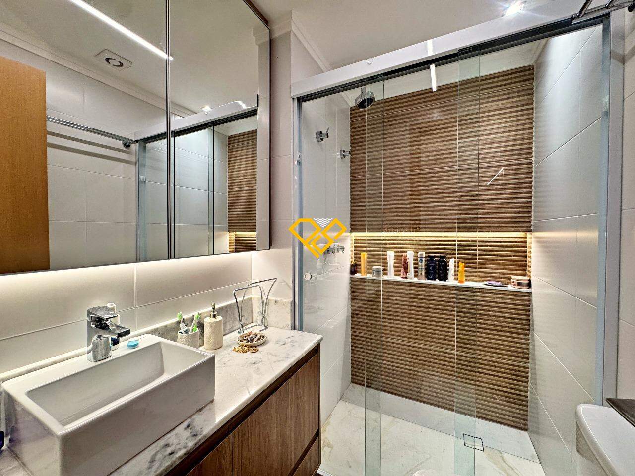 Apartamento à venda no Gonzaga: Wc Suíte 2