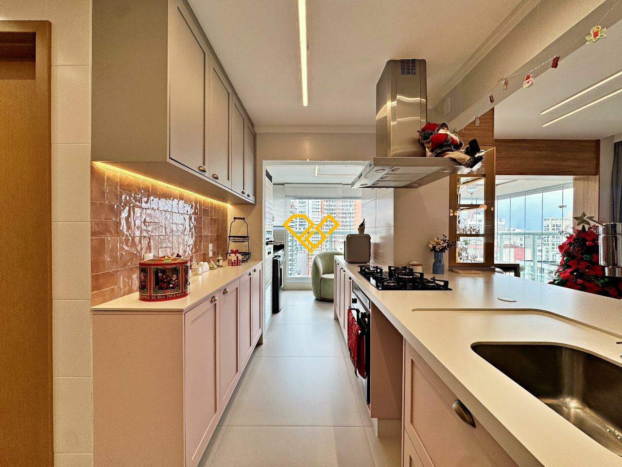 Apartamento à venda no Gonzaga: Cozinha