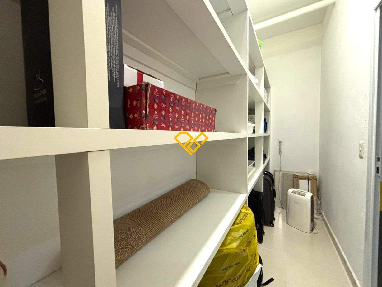 Apartamento à venda no Boqueirão: Depósito