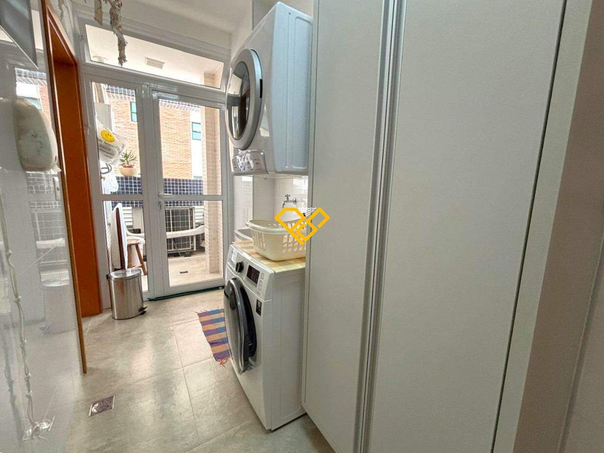 Apartamento à venda no Boqueirão: Área de serviço