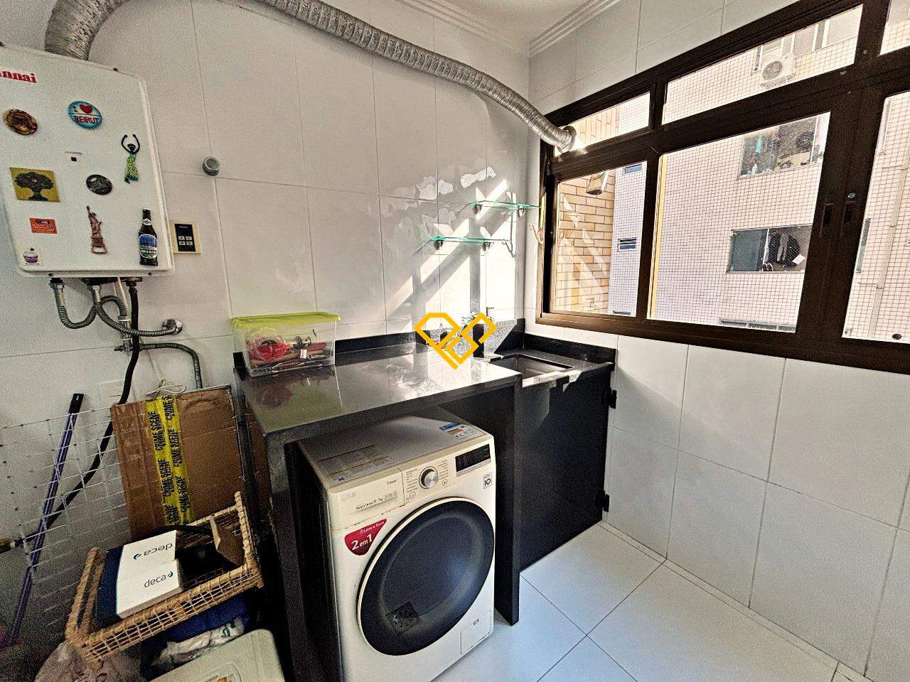 Apartamento à venda no Ponta da Praia: ÁRea de serviço