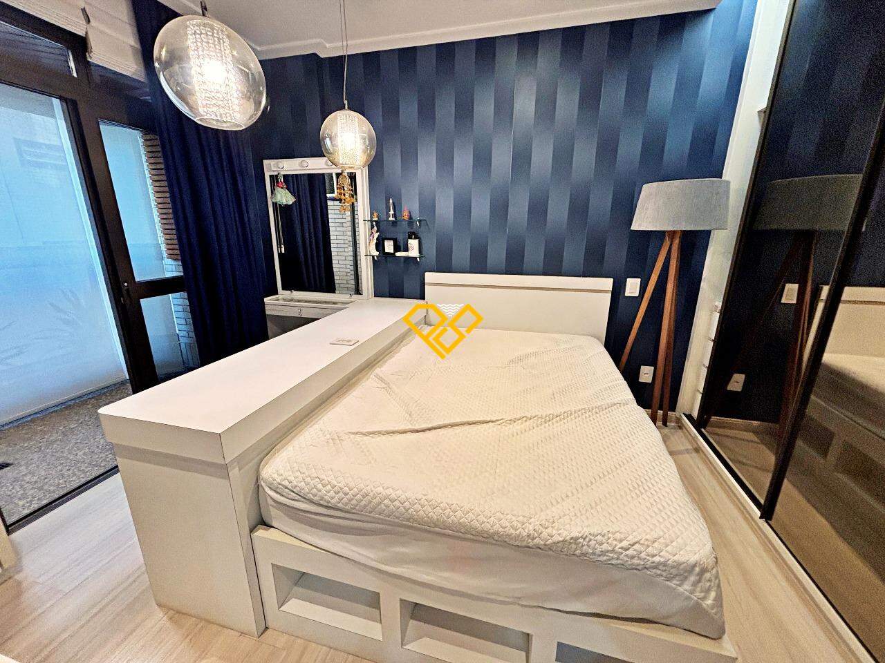 Apartamento à venda no Ponta da Praia: Dormitório 2