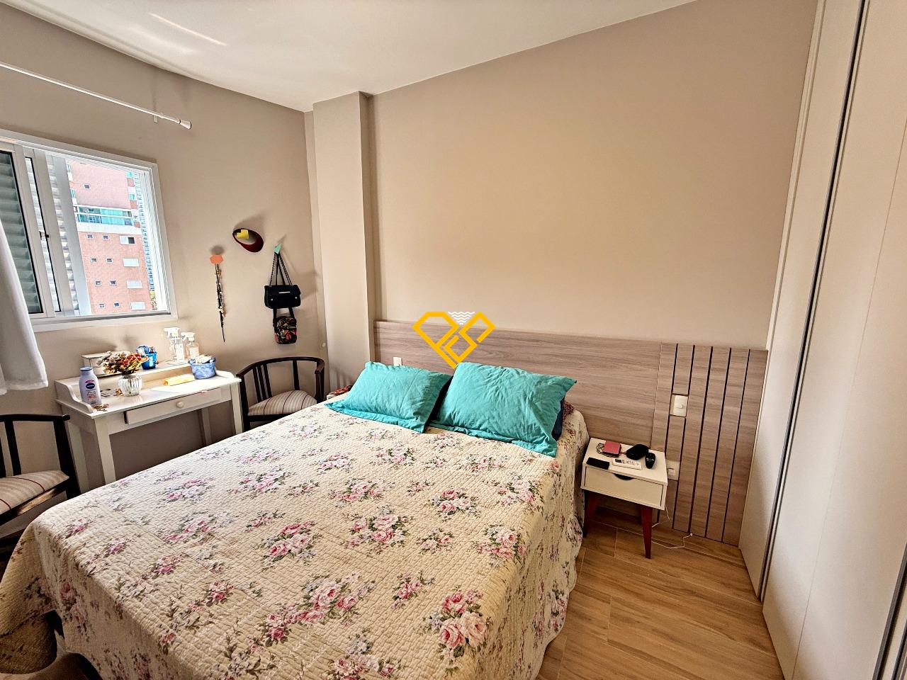 Apartamento à venda no Boqueirão: Dormitório 1 - Suíte