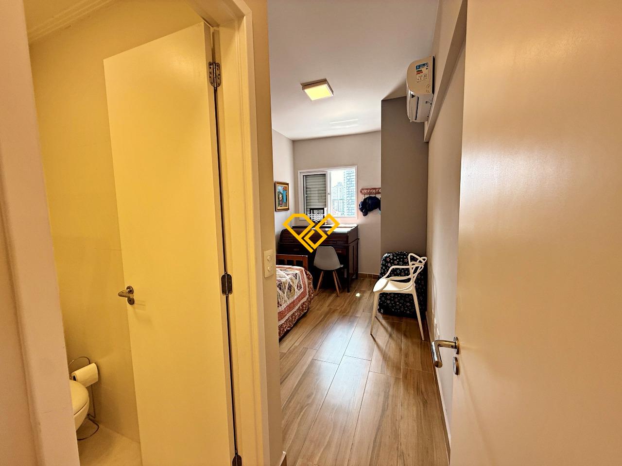 Apartamento à venda no Boqueirão: Dormitório 2 - Suíte