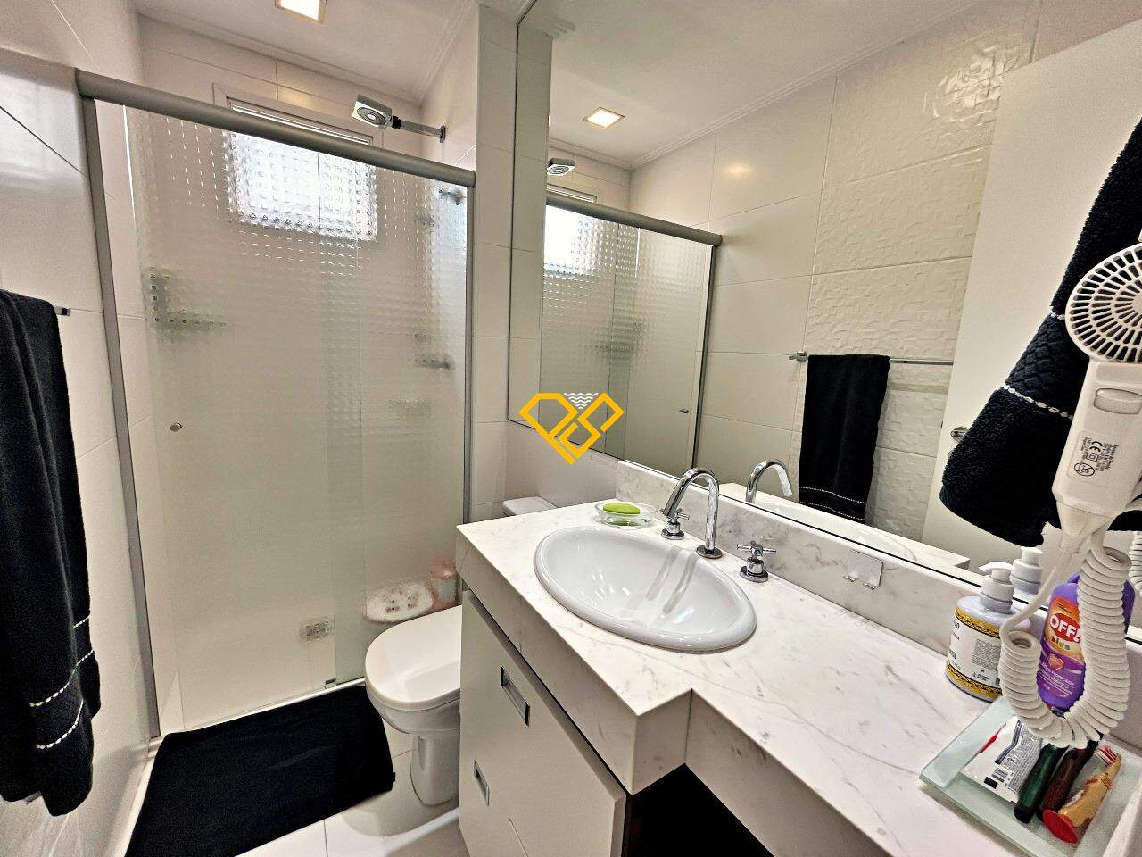 Apartamento à venda no Ponta da Praia: WC Suíte 1