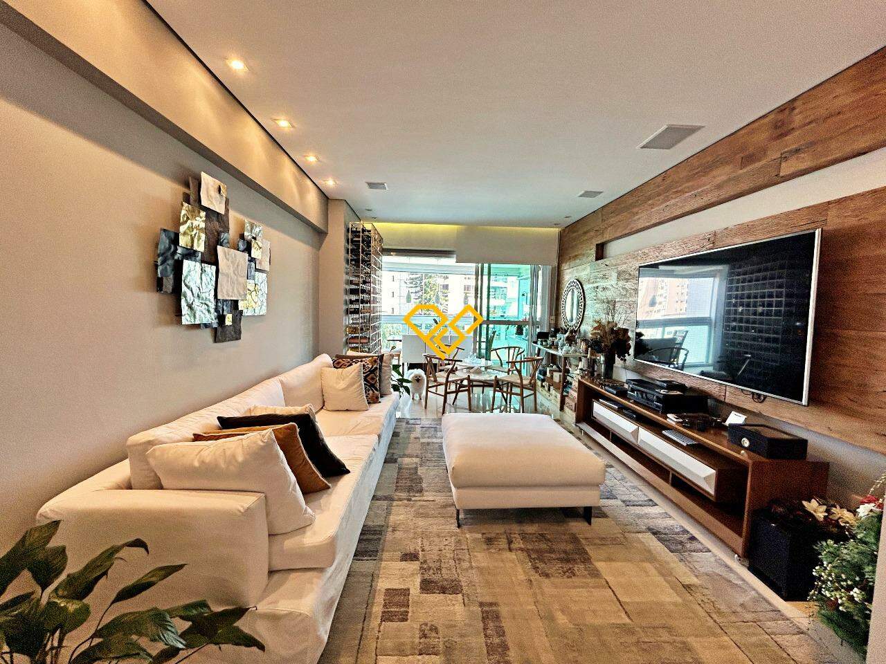 Apartamento à venda no Ponta da Praia: Sala