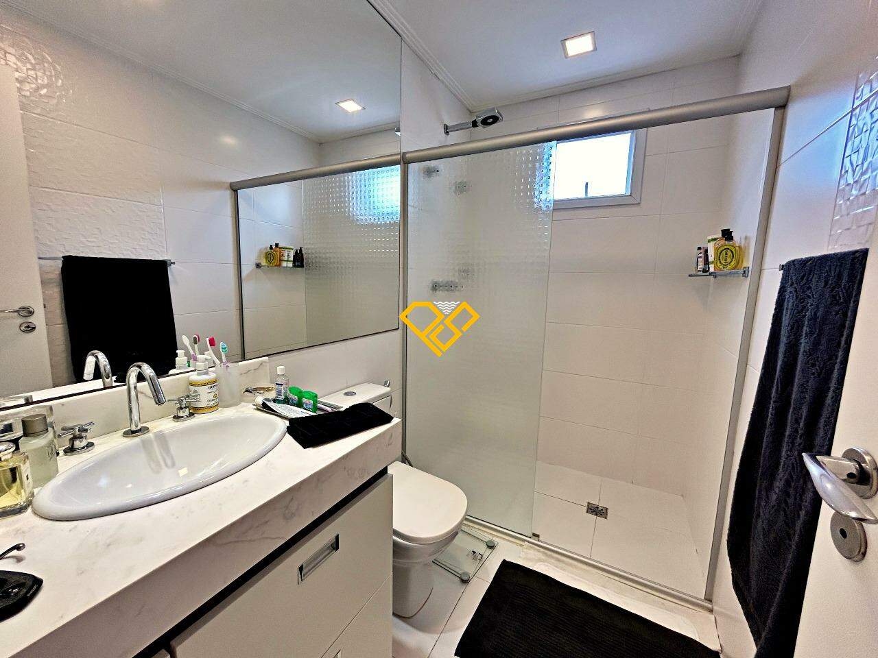 Apartamento à venda no Ponta da Praia: WC Suíte 2