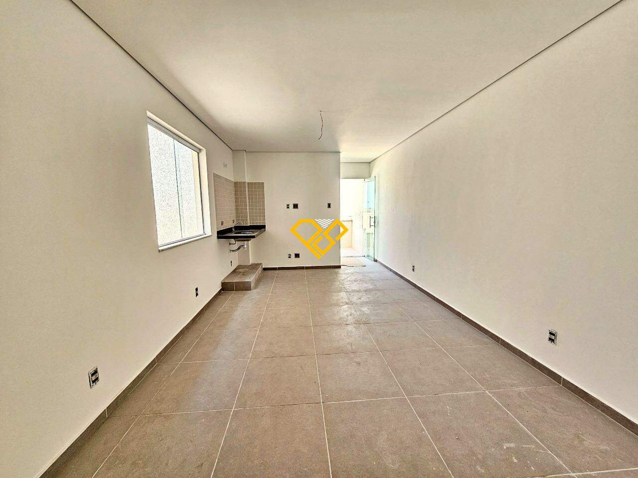 Sobreposta Alta à venda no Aparecida: Sala e cozinha - Piso 2