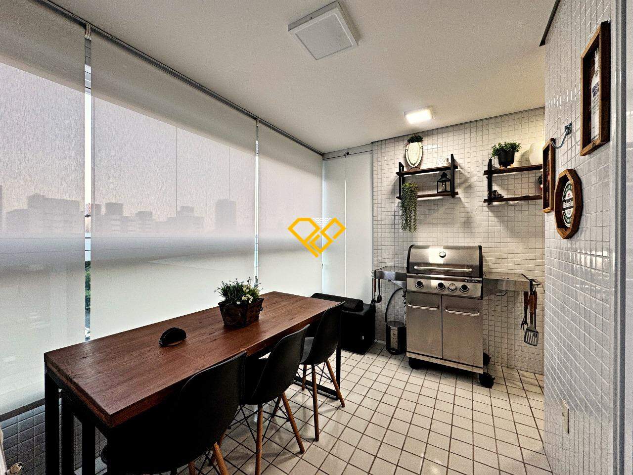 Apartamento para aluguel no Vila Mathias: Varanda