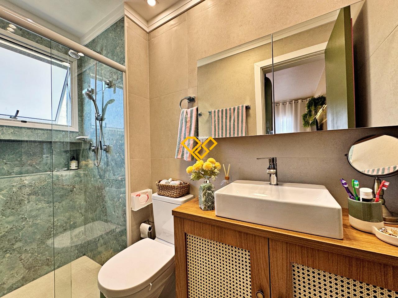 Apartamento para aluguel no Marapé: WC Suíte 1