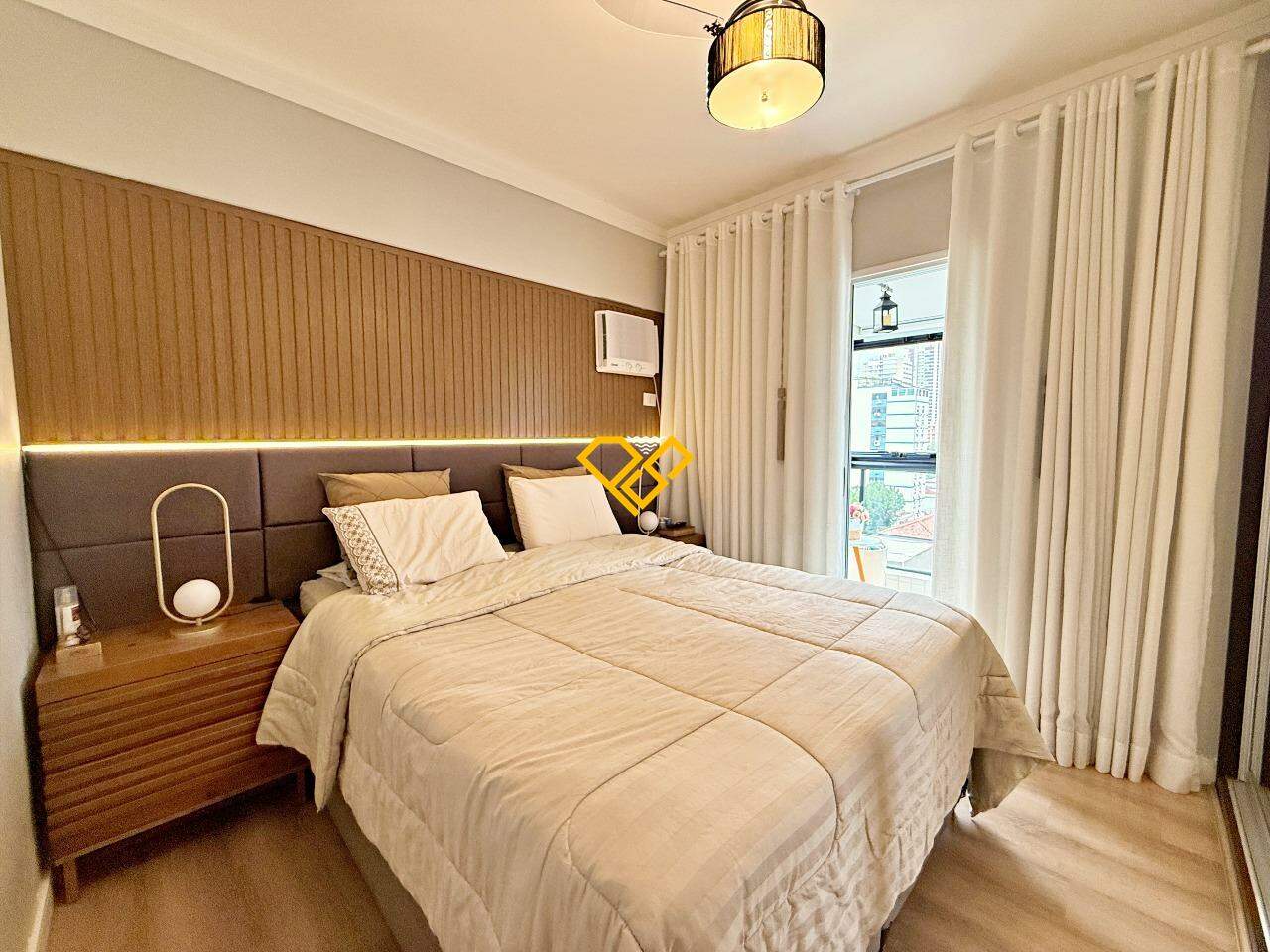 Apartamento à venda no Gonzaga: Dormitório 1 - suíte