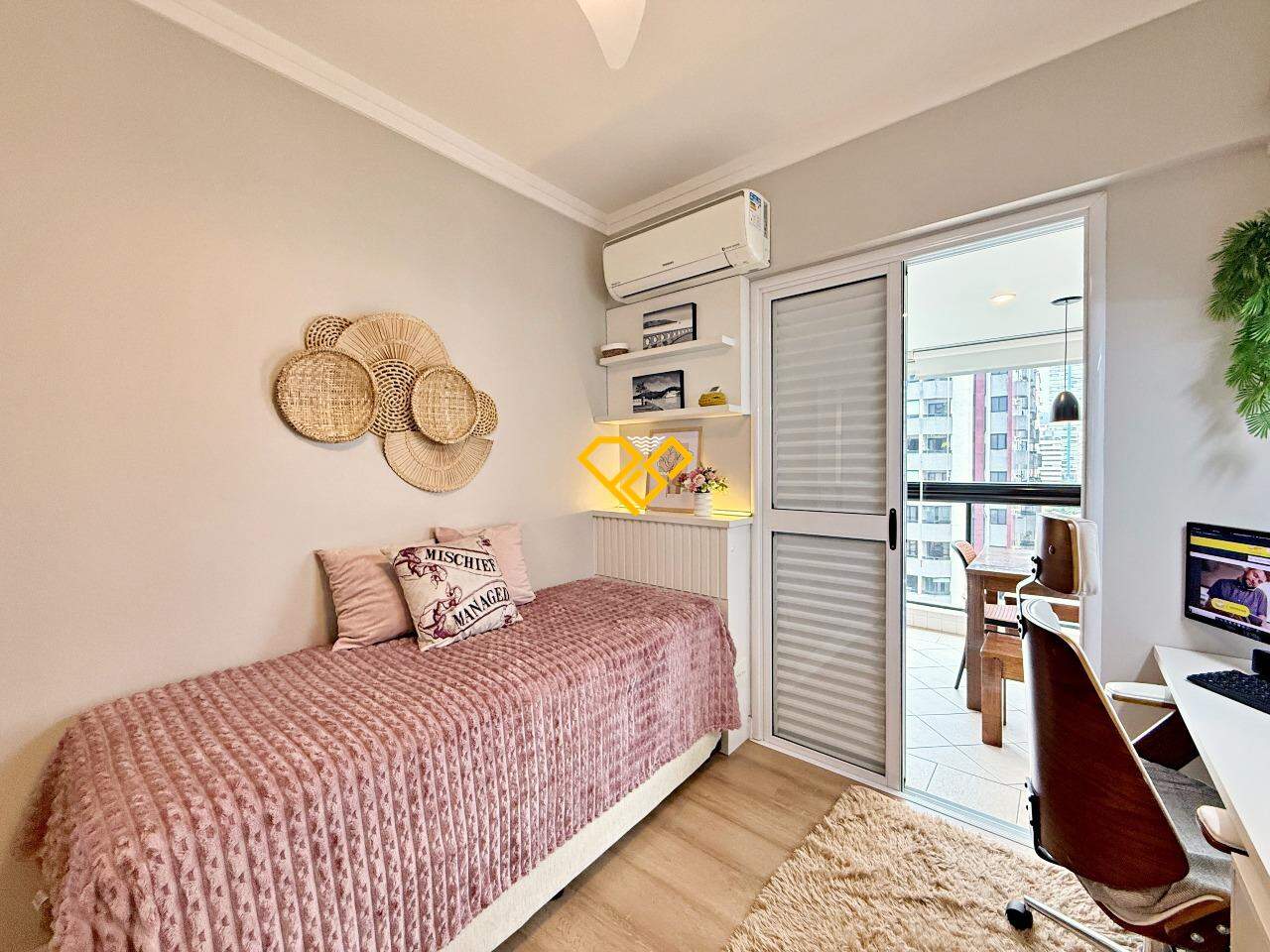 Apartamento à venda no Gonzaga: Dormitório 2