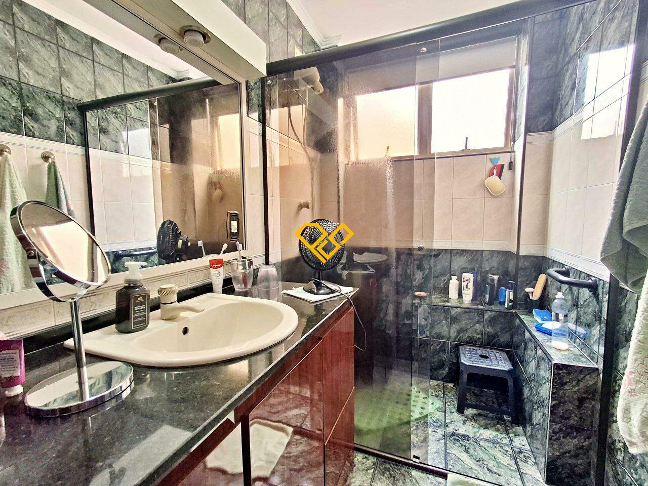 Apartamento à venda no José Menino: WC Suíte 1