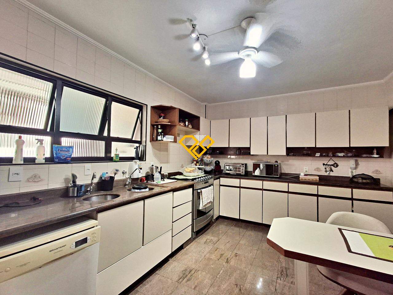 Apartamento à venda no José Menino: Cozinha