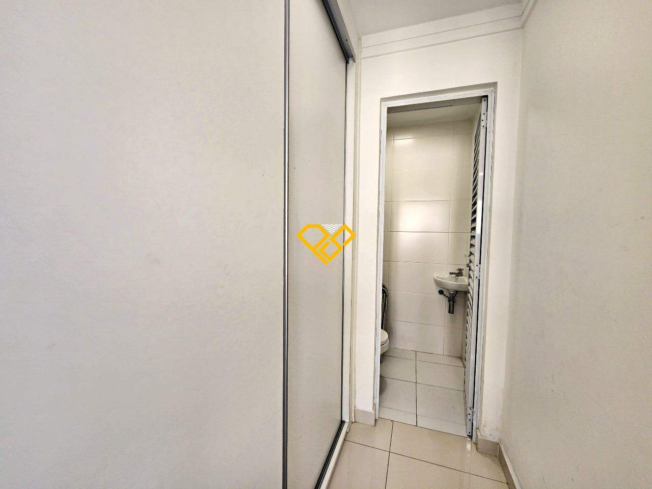 Apartamento para aluguel no Aparecida: Dependência