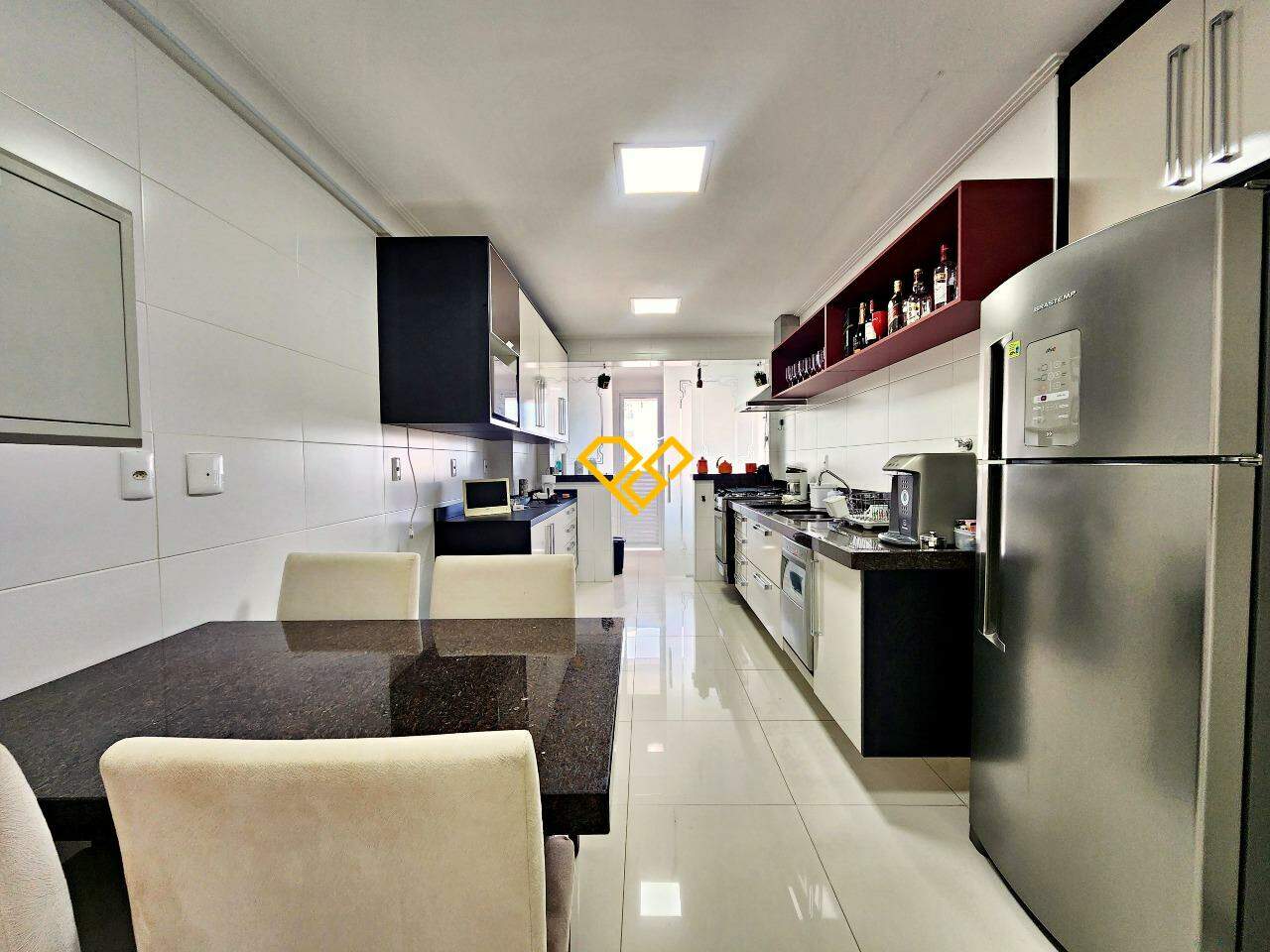 Apartamento para aluguel no Aparecida: Cozinha