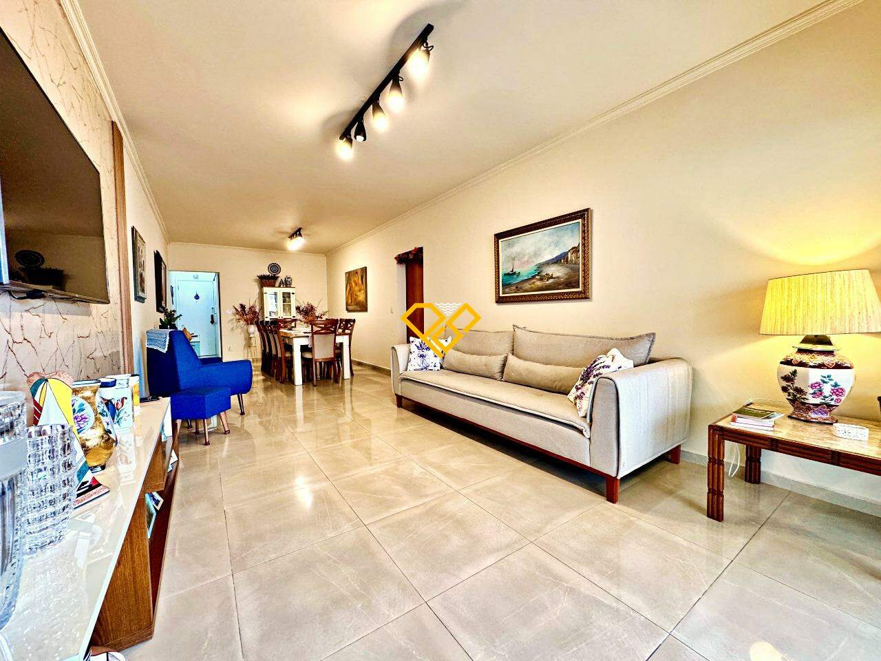 Apartamento à venda no Ponta da Praia: Sala