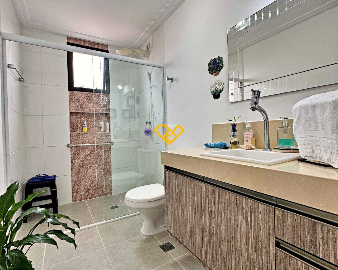 Apartamento à venda no Ponta da Praia: WC Social