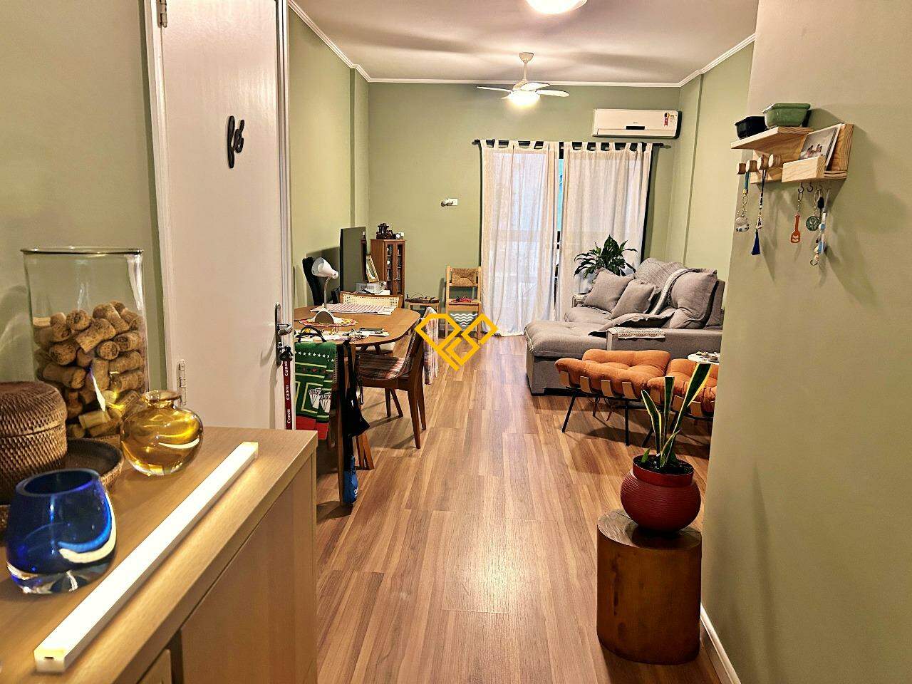 Apartamento à venda no Gonzaga: Sala