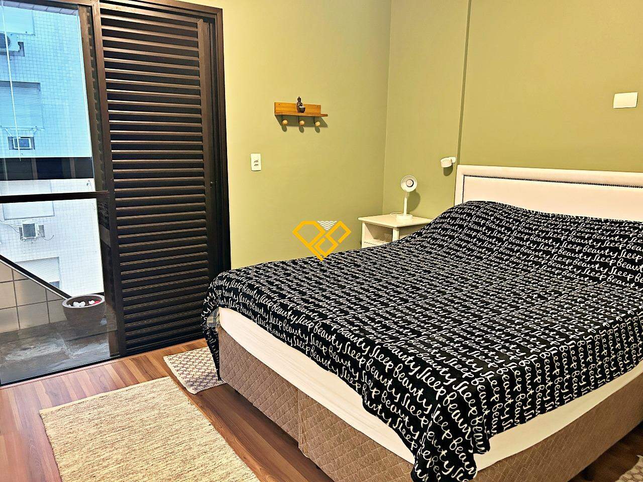 Apartamento à venda no Gonzaga: Dormitório 1 - suíte