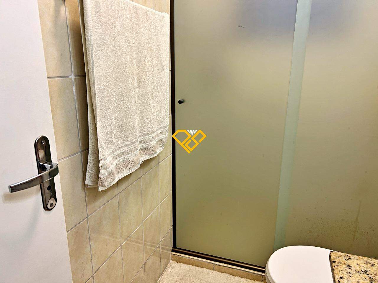Apartamento à venda no Gonzaga: Wc suíte