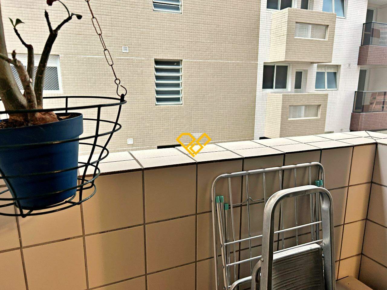Apartamento à venda no Gonzaga: Varanda dos dormitórios