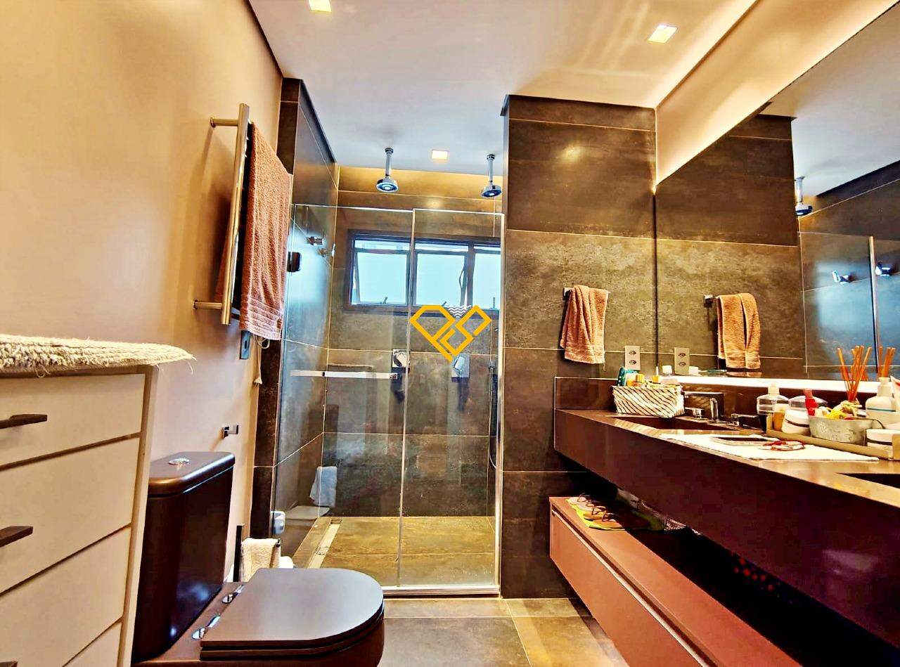 Apartamento à venda no Boqueirão: Wc suíte master