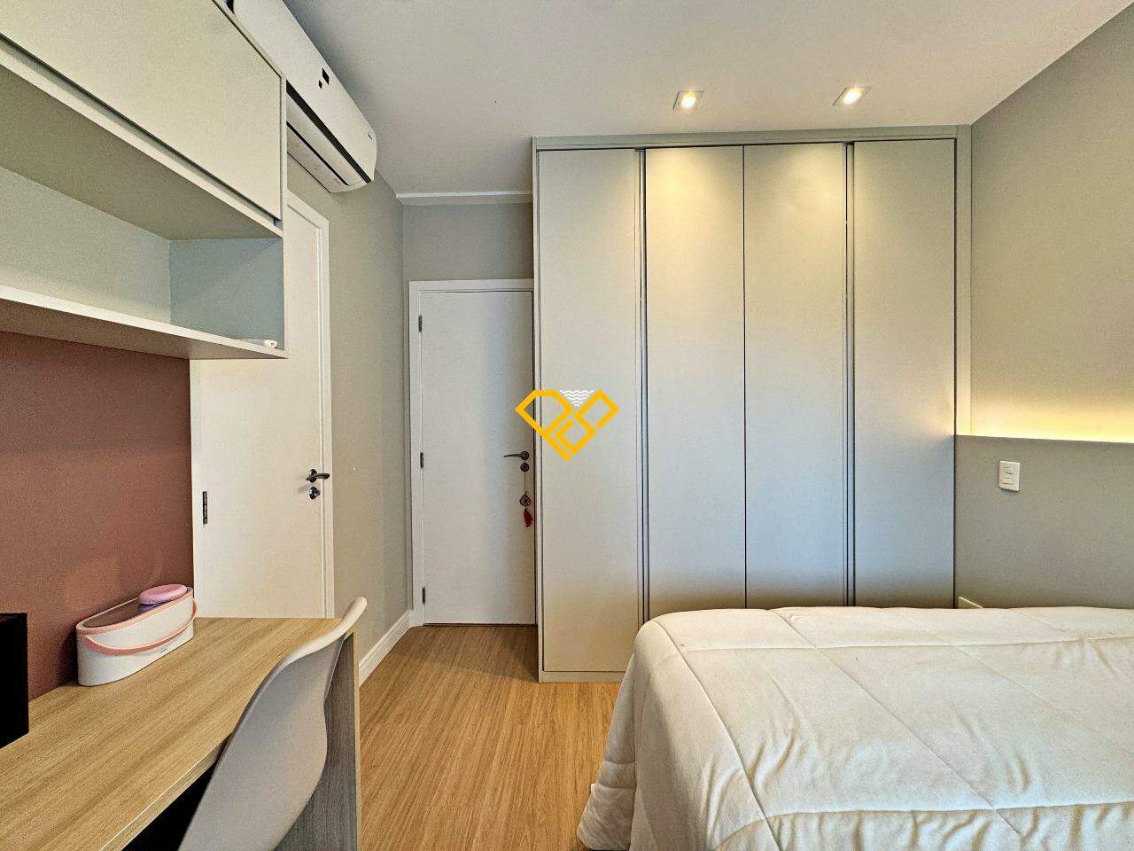 Apartamento à venda no Aparecida: Suíte 5