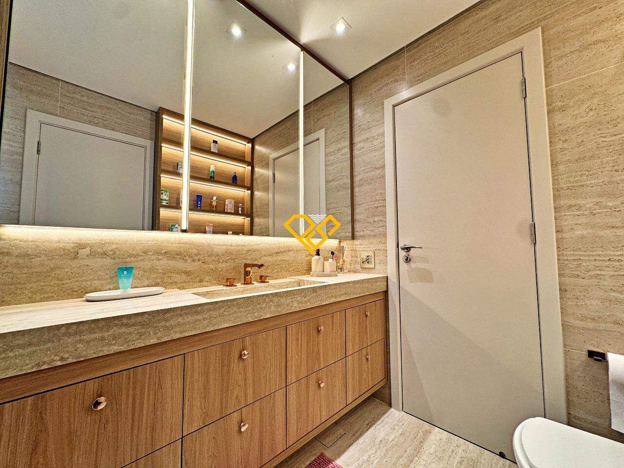 Apartamento à venda no Aparecida: Wc Suíte 1 e 2