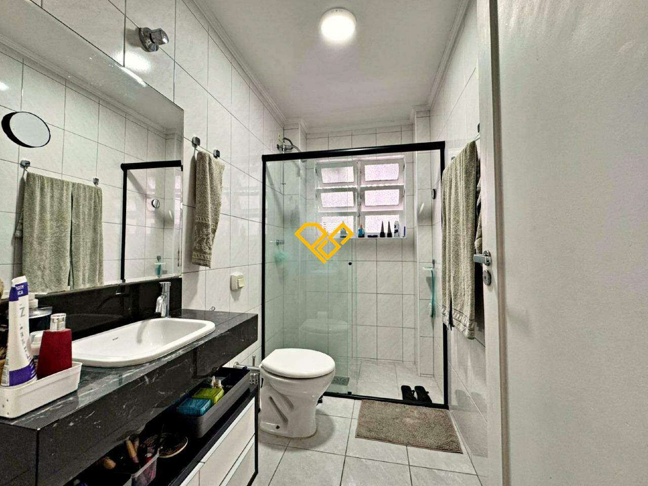 Apartamento à venda no Pompéia: Wc social