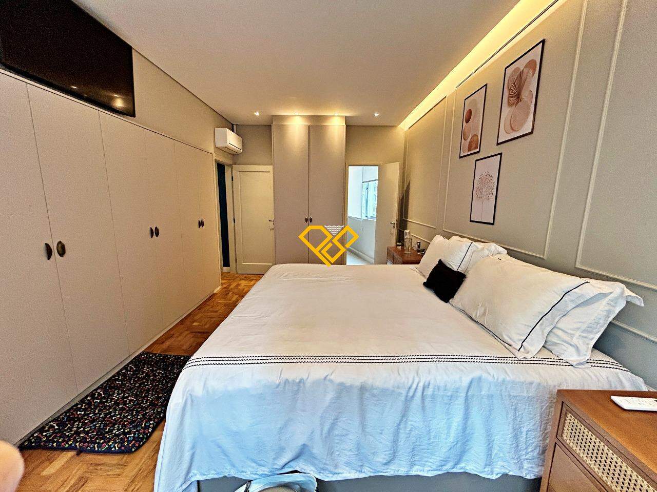 Apartamento à venda no Gonzaga: Dormitório 1 - suíte