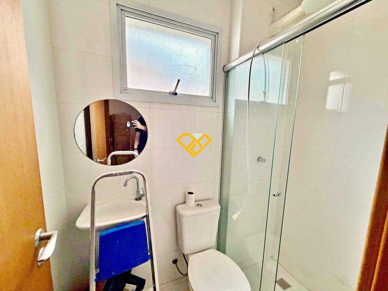 Apartamento para aluguel no Embaré: Wc de serviço