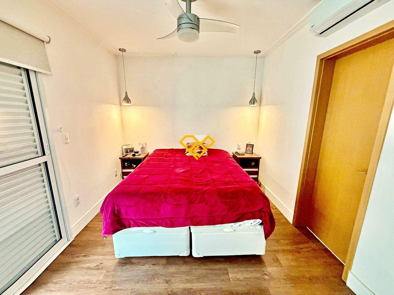 Apartamento para aluguel no Embaré: Dormitório 1 - suíte