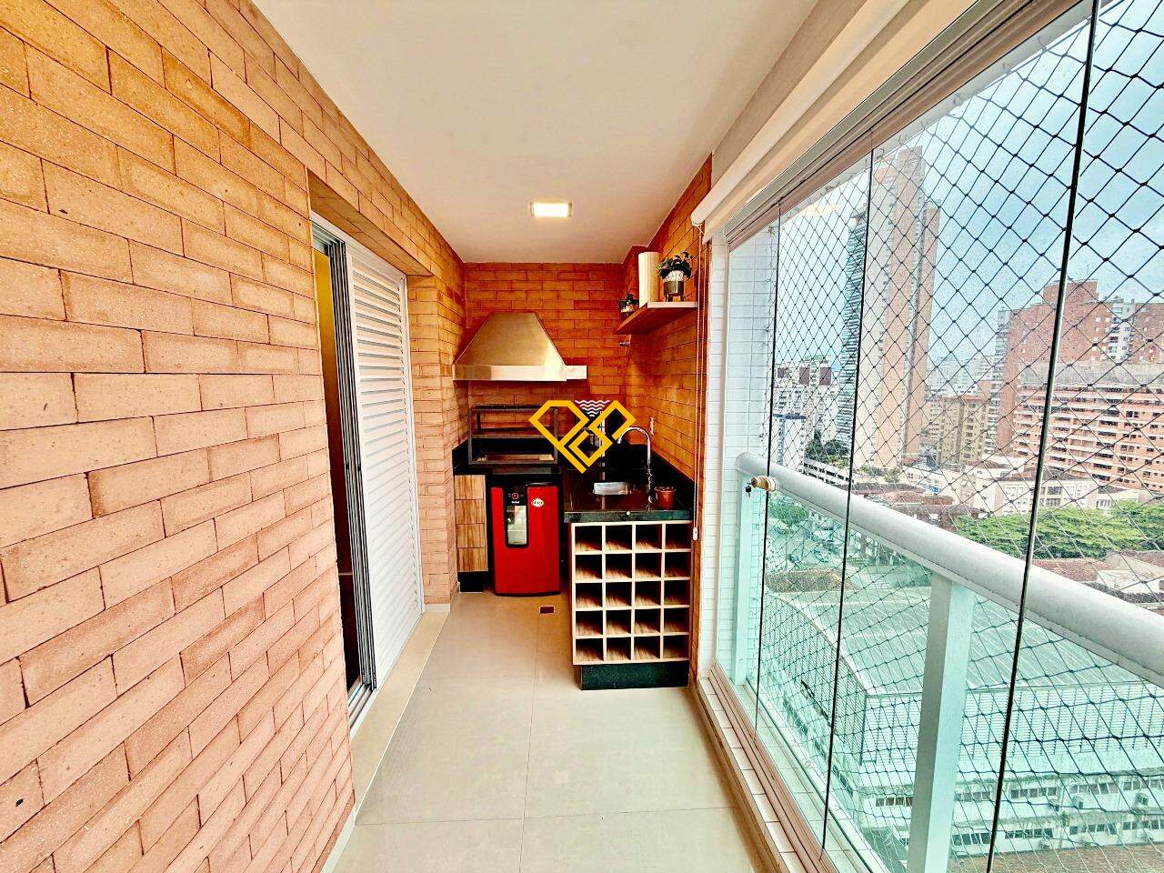 Apartamento para aluguel no Embaré: Varanda