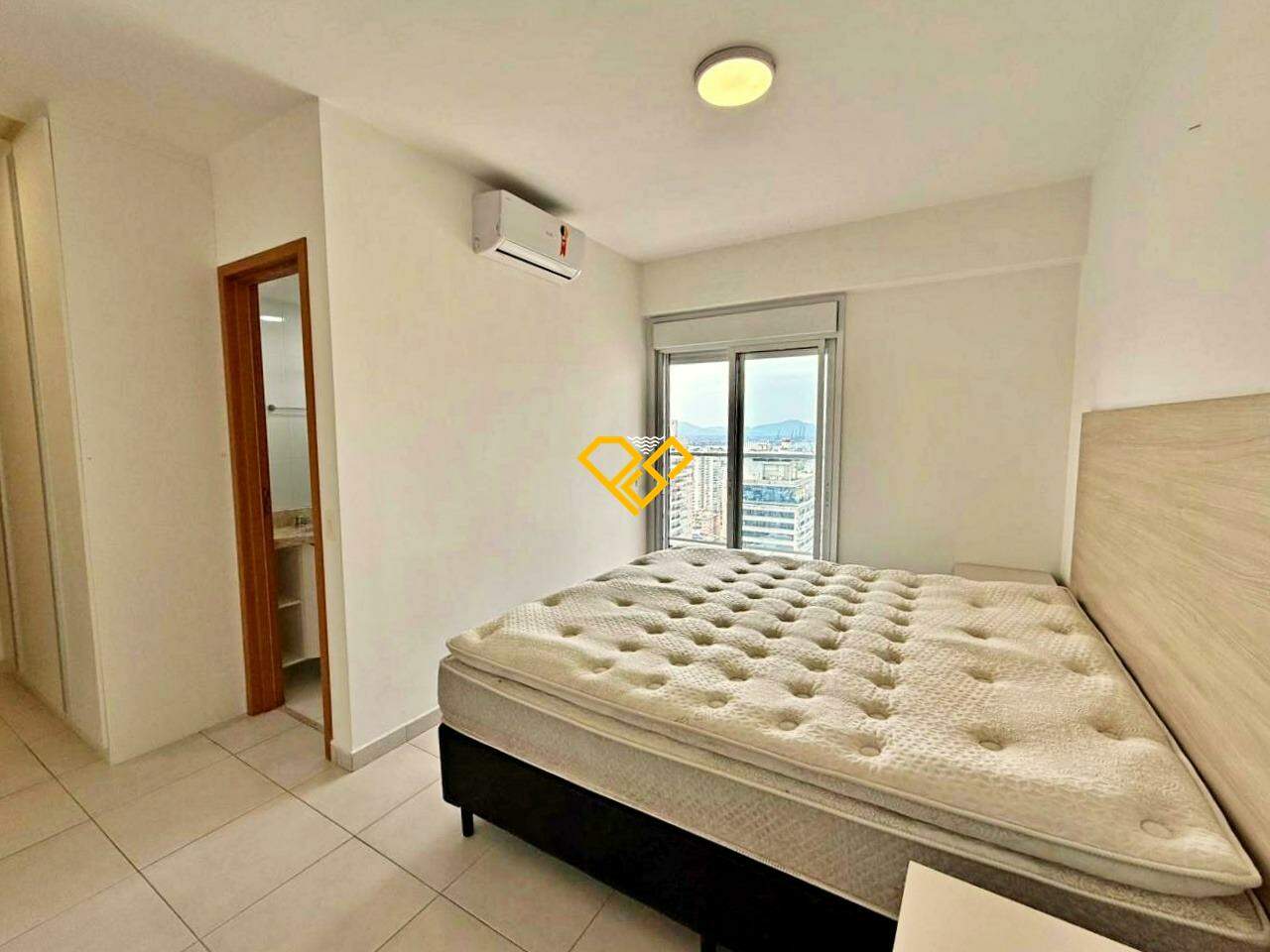 Apartamento à venda no Gonzaga: Suíte 2