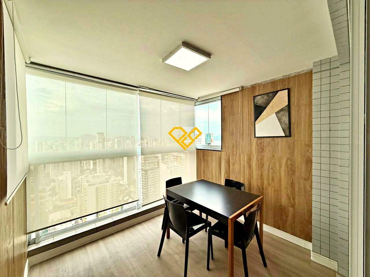 Apartamento à venda no Gonzaga: Varanda