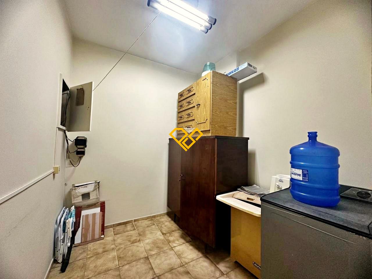 Apartamento à venda no Pompéia: Dependência