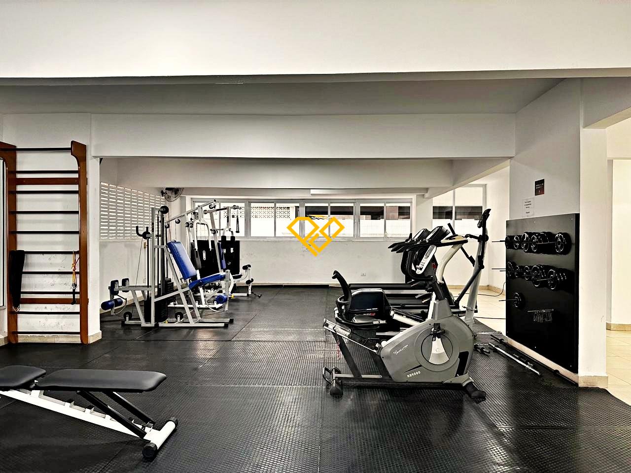 Apartamento à venda no Pompéia: Lazer - academia