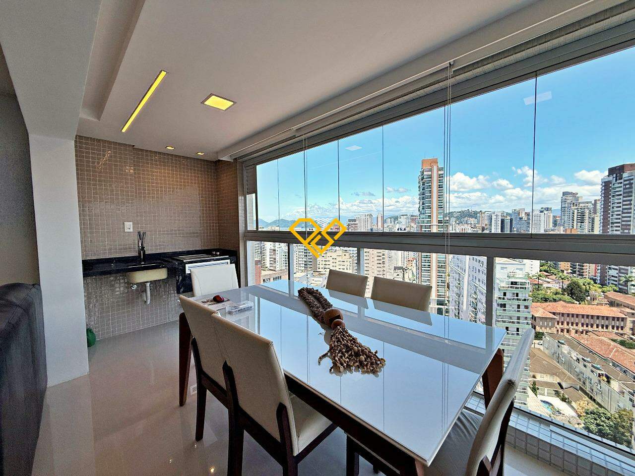 Apartamento para aluguel no Boqueirão: Varanda