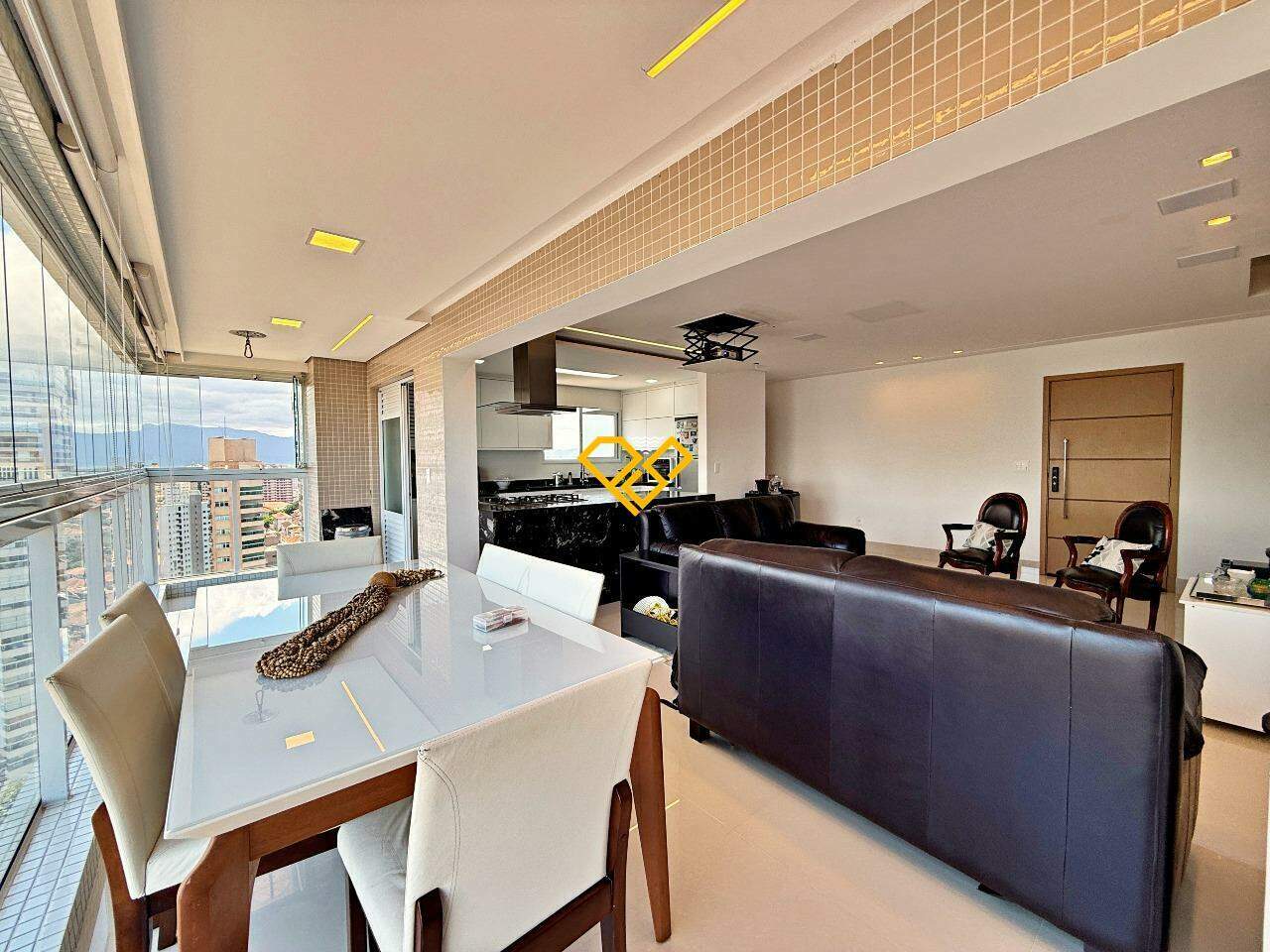 Apartamento para aluguel no Boqueirão: Varanda